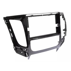Штатная Магнитола для MITSUBISHI L200 2015-2018 Климат (Android 8.1, 4 ядра Speadrum 8141E, 2+32Гб) photo3 Интернет магазин Автоаксессуаров Штатная автомагнитола VAYCAR, магнитола
