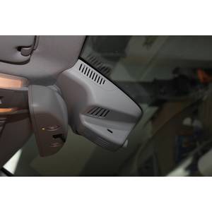 Кликните для увеличения изображения Штатный видеорегистратор RedPower DVR-MBG2-G серый для Mercedes-Benz GLK с ассистентом ближнего/дальнего света