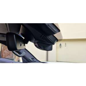 Двухканальный видеорегистратор RedPower DVR-TOY11-G DUAL для Toyota LC300 с ассистентом ближнего/дальнего света photo6 Интернет магазин Автоаксессуаров Штатный видеорегистратор двухканальный RedPower