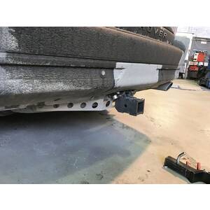 Фаркоп - LAND ROVER Discovery 4 (2012 - ) г. ( арт: 3372 ) photo3 Интернет магазин Автоаксессуаров Фаркопы, Тягово-сцепное устройство (ТСУ) (Шериф)