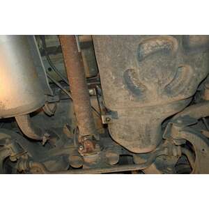 Кликните для увеличения изображения Защита топл. бака - NISSAN Pathfinder (2005 - 2014) г. ( арт: 15.1713 V1 )