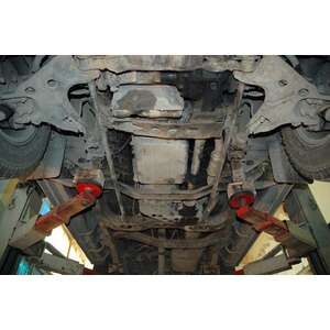 Защита картера и КПП - NISSAN Terrano (1989 - 1995) г. ( арт: 15.0278-2 ) photo2 Интернет магазин Автоаксессуаров Защита Картера, МКПП, АКПП, РК (Шериф)