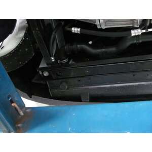 Защита картера и КПП - RENAULT Trafic (2006 - 2014) г. ( арт: 18.0687-2 ) photo3 Интернет магазин Автоаксессуаров Защита Картера, МКПП, АКПП, РК (Шериф)