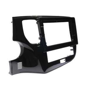 Штатная Магнитола для MITSUBISHI Outlander 2020+ (Android 8.1, 4 ядра Speadrum 8141E, 2+32Гб) photo2 Интернет магазин Автоаксессуаров Штатная автомагнитола VAYCAR, магнитола